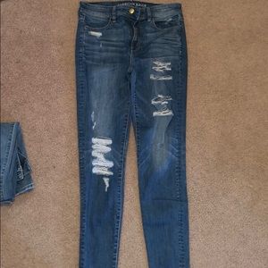 AE Distressed Hi Rise Jeggings
